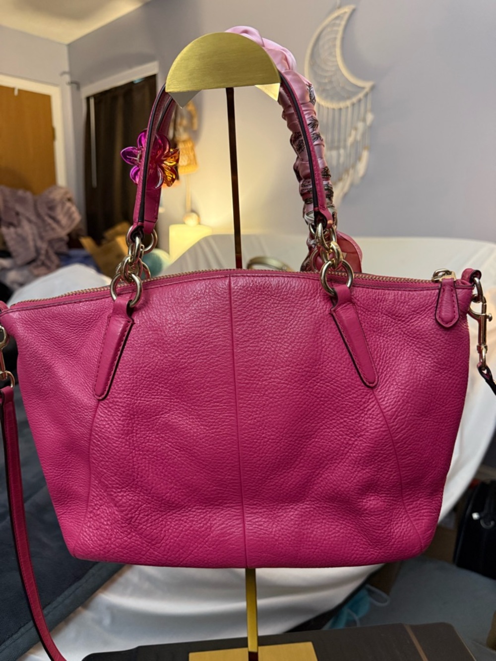 RARE Vintage Coach Small Kelsey Satchel in Fuchsia Pebble Leather - Picture 5 of 11